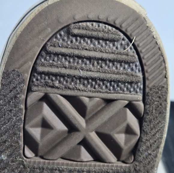 Converse Black and White High-Top Sneakers 11.5M 13.5W - Picture 8 of 8